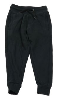 Černé tepláky Nutmeg