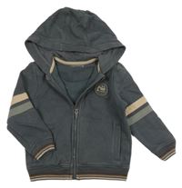 Tmavošedá propínací mikina s nášivkou a kapucí Nutmeg