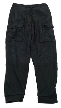 Černé tepláky George