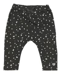 Šedé tepláky s puntíky 