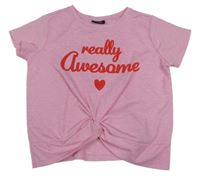 Ružové crop tričko s nápisom Page one young