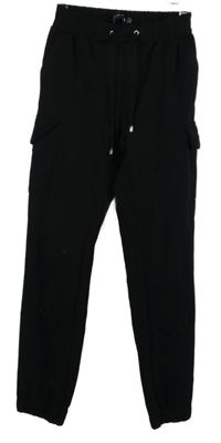 Dámske čierne cargo tepláky s vreckami Amisu vel. 32