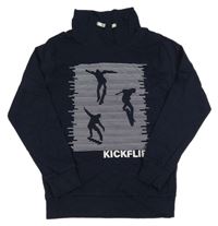 Tmavomodrá mikina so skateboardisty a komínovým golierom YIGGA