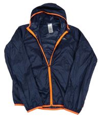 Tmavomodrá šušťáková nepromokavá funkčná bunda s logom a kapucňou Kalenji