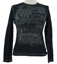 Dámske čierne tričko s potlačou a cvokmi 