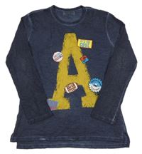 Tmavomodré šisované triko s písmenkem ZARA