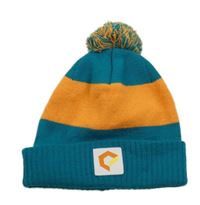 Modrozeleno-oranžová pletená čepice s nášivkou a bambulí