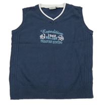 Tmavomodrá pletená vesta s nápisom