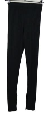 Dámské černé žebrované legíny PrettyLittle Thing vel. 32