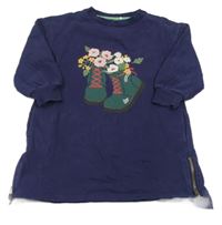 Tmavomodré teplákové šaty s topánkami a kvetmi Mothercare