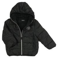 Černá šusťáková prošívaná zateplená bunda s nášivkou a kapucí