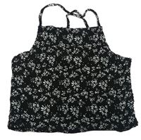 Čierny žabičkový crop top s kvietkami E-vie