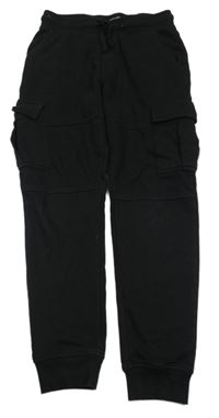 Čierne cargo tepláky Primark