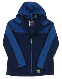 Tmavomodro-modrá softshellová bunda s kapucňou C&A