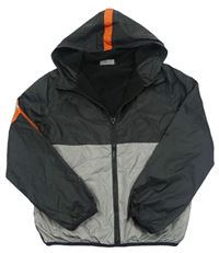 Čierno-sivá šušťáková jarná bunda s oranžovymi pruhmi a kapucňou Pep&Co