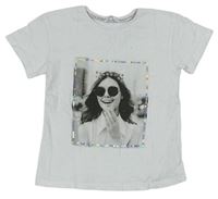 Biele tričko s dievčatkom s flitrami M&Co.