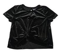 Čierne trblietavé zamatové crop tričko s uzlom Nutmeg