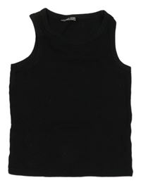 Čierny rebrovaný crop top