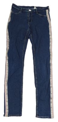 Tmavomodré skinny fit rifle s pruhy H&M