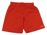 Červené športové kraťasy Decathlon