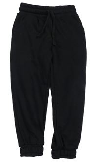 Čierne tepláky Matalan