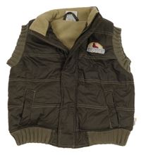 Hnedá šušťáková zateplená vesta s nášivkou Topolino