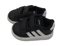 Černo-bílé botasky s pruhy Adidas