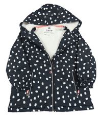 Černá šusťáková jarní bunda se vzorem a kapucí F&F