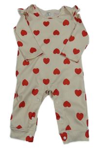 Smotanový rebrovaný overal s červenými srdiečkami a volánikmi SHEIN