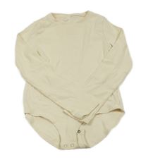 Béžové žebrované body