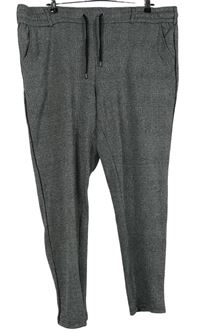 Dámské šedo-černé kostkované teplákové kalhoty Up2Fashion 