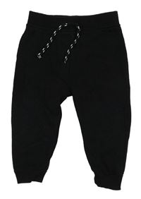 Černé tepláky Primark