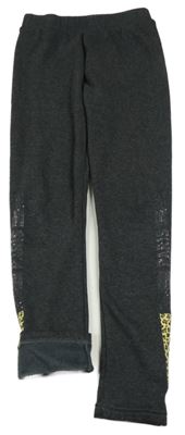 Tmavošedé zateplené tregíny s nápisem z kamínků Happy House 