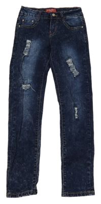 Tmavomodré plesňové rifle s vyšúchaním