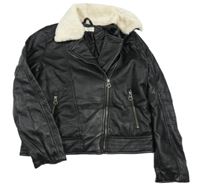 Čierny koženkový zateplený krivák Mango