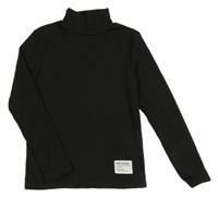 Černé žebrované triko se stojáčkem a nášivkou Shein