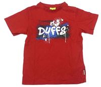 Červené tričko s nápisom Duffs