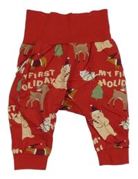 Červené turecké tepláky so zvieratkami a nápismi a vánočním motívom H&M