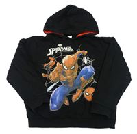 Černá mikina se Spidermanem a kapucí Marvel