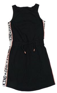 Čierno-biele bavlnené šaty s nápismi C&A