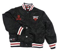 Čierna šušťáková zateplená bunda s Chicago Bulls Primark