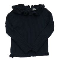 Tmavomodrý rebrovaný sveter s volánikom TU