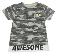 Sivé army tričko s nápismi M&Co.