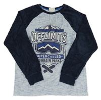 Světlemodro-tmavomodrá zamatová mikina s okuliarmi C&A