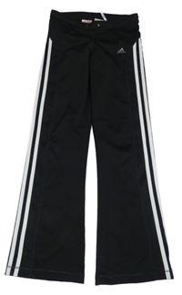 Černé sportovní flare funkční tepláky s logem Adidas