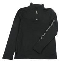 Čierna športová mikina s nápisem na rukávu