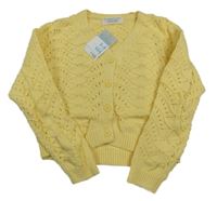 Nové - žltý perforovaný prepínaci crop sveter Primark