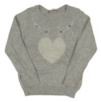 Sivý sveter so srdcem a kamienkami