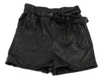 Černé koženkové kraťasy s páskem PRIMARK