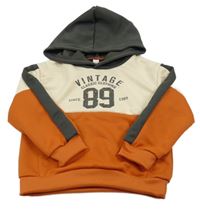 Tehlovo-svetlobéžová mikina s číslom a nápismi a vreckom a kapucňou